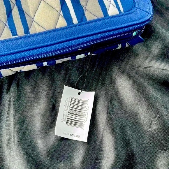 🆕 Vera Bradley Ultimate Wristlet in Signature Cotton Santiago Woven w/ Navy - Picture 8 of 13